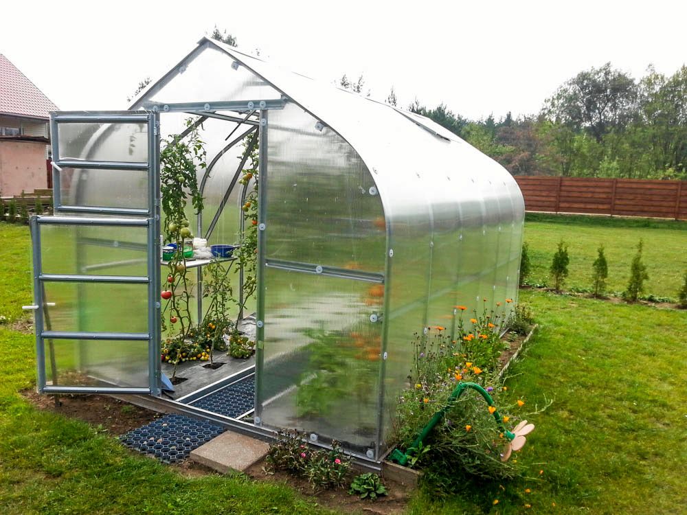 Frejas mjuka tak skottar sig självt så fort det börjar töa.