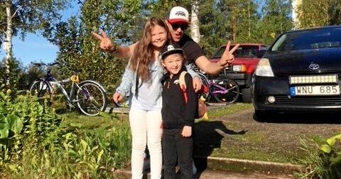 ”Vi har blivit väl mottagna i Kieksiäisvaara och redan fått inbjudningar till både surströmingspremiär och kräftskiva!”, säger Eva-Lena Henriksson.