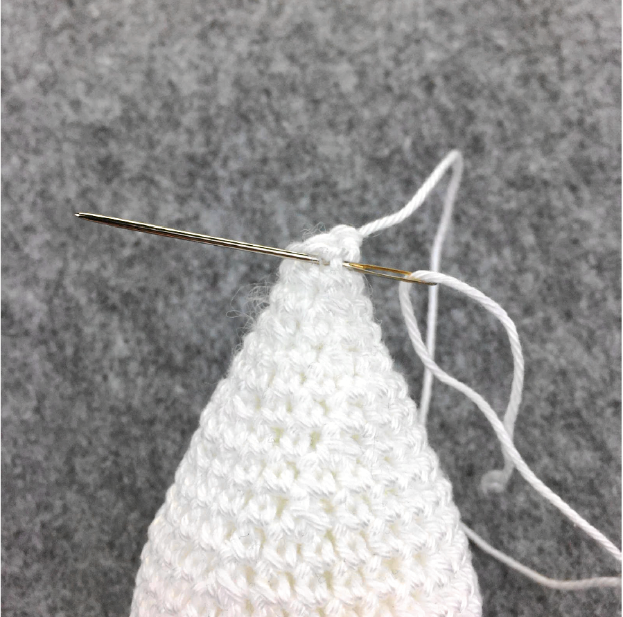 Fäst säkert och få samtidigt en ögla att hänga i. Foto: Lovisa S Johnsson.