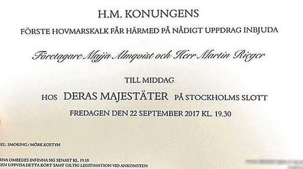 Så här såg inbjudan från hovet ut, som Majja har lagt upp på sitt instagramkonto.