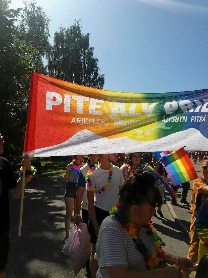 I höst arrangeras även en Pite älv Prideparad i Arvidsjaur av lokala initiativtagare.