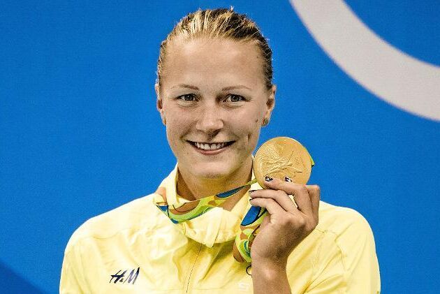 Simmardrottningen Sarah Sjöström har namnsdag den 19 juli. Foto: IBL