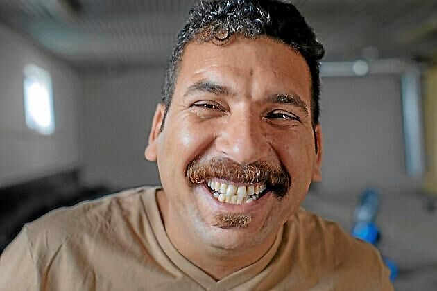 Almahdi Almohamed odlar svamp.