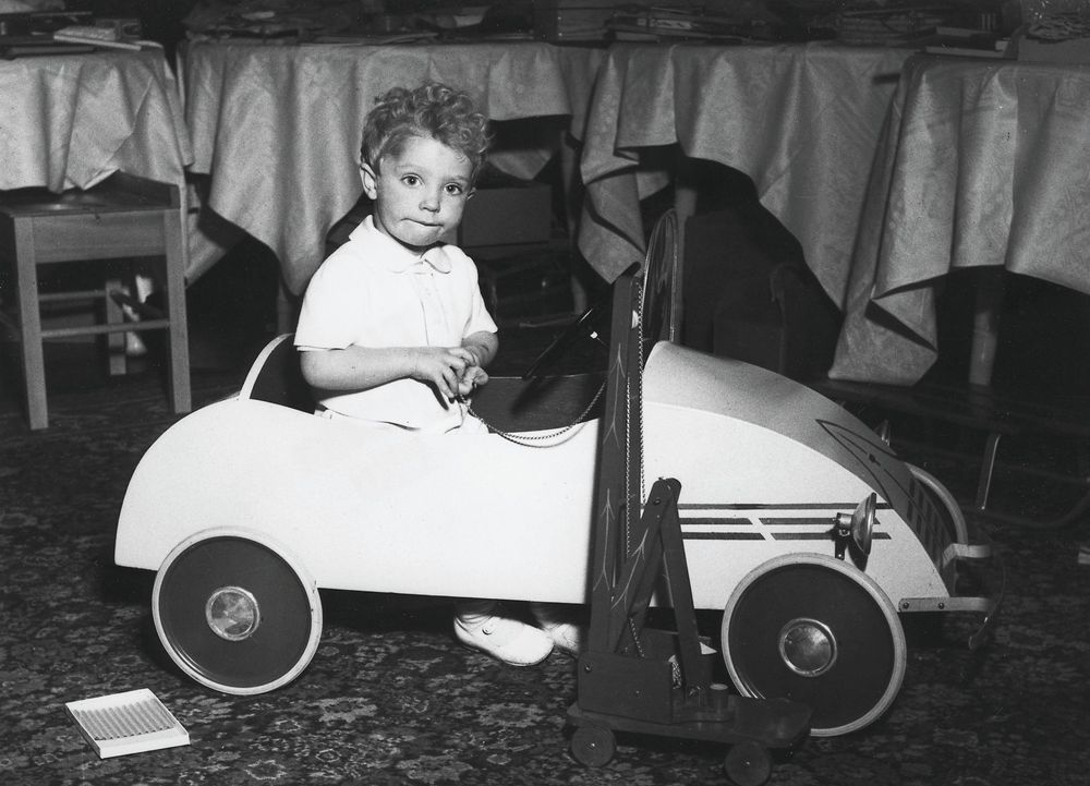 Kung Carl XVI Gustaf. Jul på Haga slott 1940-talet.