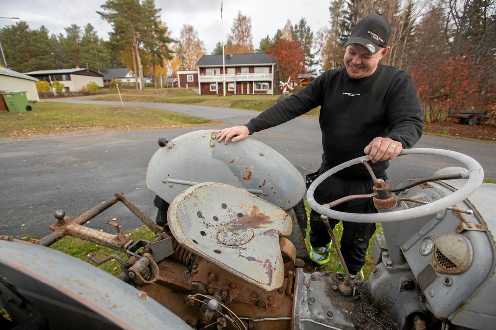 Järnsitsen är både kall och hård vilket har gett den namnet ”prostatasits”.