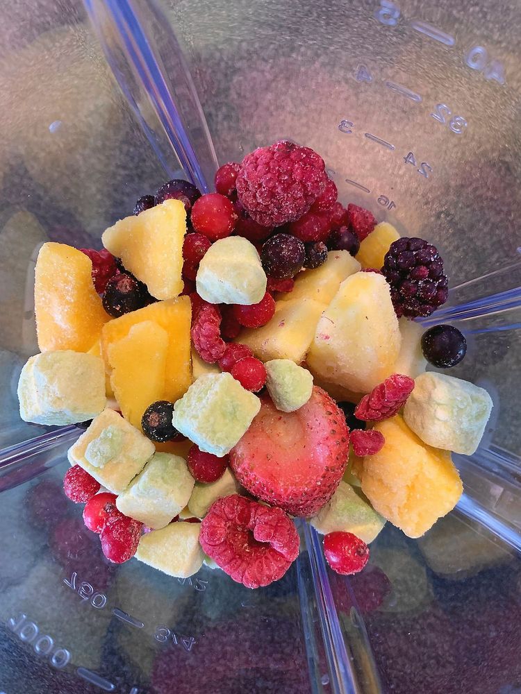 Bruum! Sekunder från en färdig smoothie.