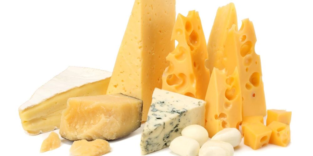 Ost görs av mjölk, omkring 10 liter mjölk används per 1 kilo tillverkad ost.