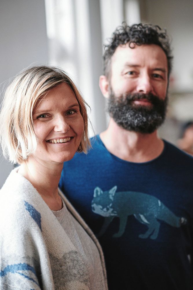 Maria Fernholm och Matt Grant smakade på yoghurtbullar med chili och timjan. ”De var riktigt goda och kommer få följa med hem. Det passar bra med äppelmust och ost.”, säger paret.