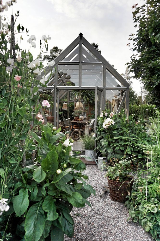 Växa från Skånska byggvaror är ett växthus i trä som går att bygga ut.