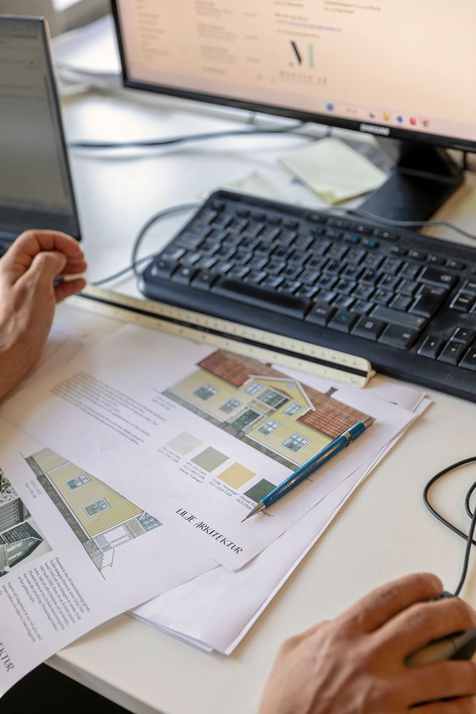 Björn tar sig lika gärna an ett projekt från 1800-talet som ett sjuttiotalshus.