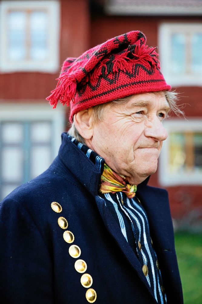 Lennarts "römossa" har Mona virkat efter förlagan som finns på hembygdsgården.