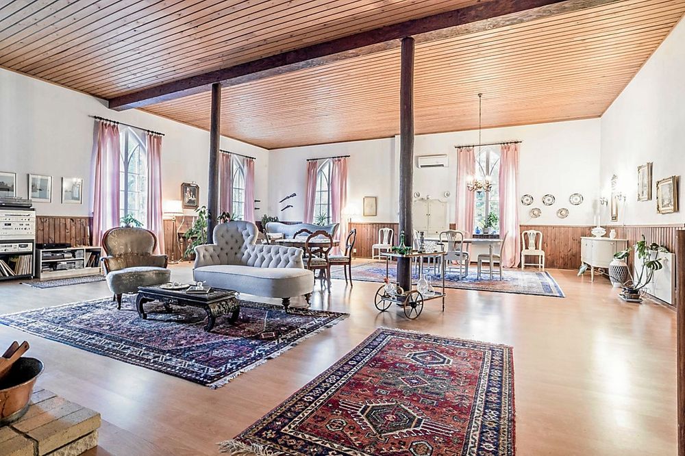 100 kvadratmeter ger plats för många sällskapsytor.