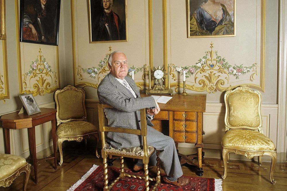 Bakåtsträvaren Greve Stenbock ogillade förändringar. Därför stannade han tiden hemma på sitt gods. Foto Sjöberg bildbyrå