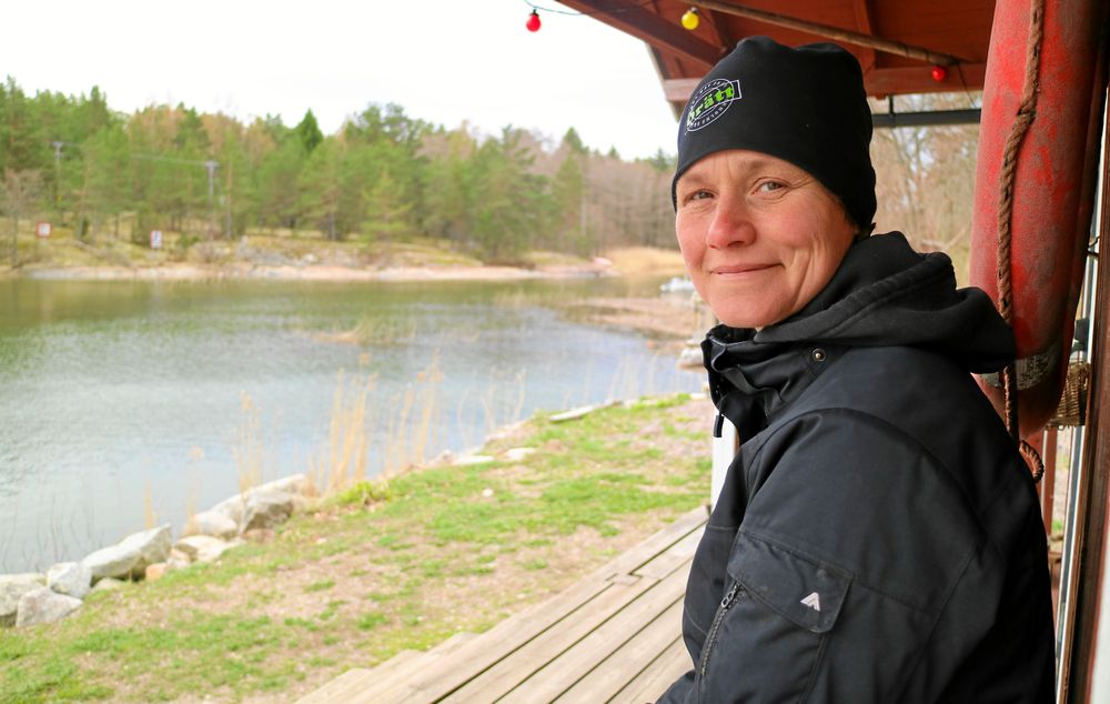 Cilla Heurlin har snart tre verksamheter i sin företagarpalett och gläds åt att ö-livet får en chans att blomstra.