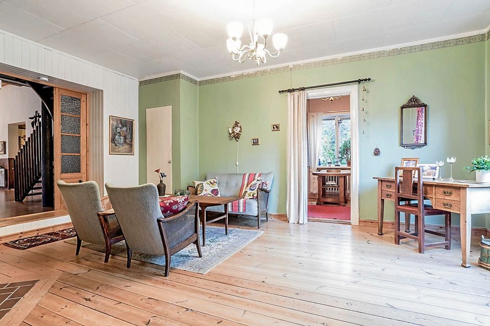 Vardagsrum i mintgrön färg.