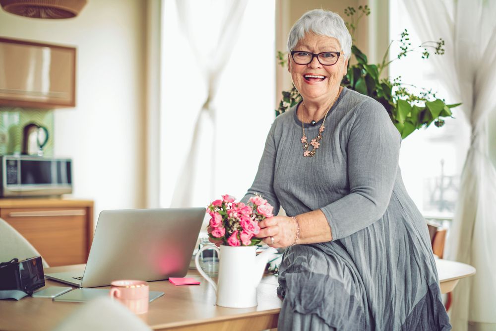 Blommor hemma ger en mer positiv start på dagen.