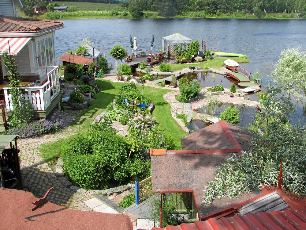 Villa Stålnackes vattenlek från ovan.