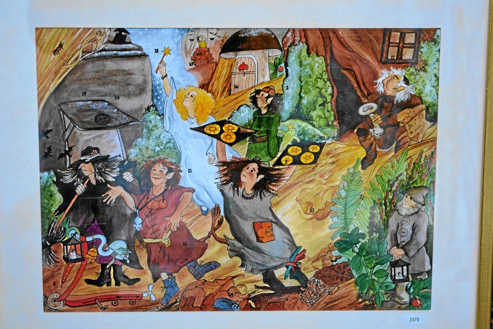 , 1979. Spännande och sagolik kalender om småtroll, vättar och häxor, och deras kamp för att hjälpa solen att vända åter. Tecknare: Måd Olsson-Wannefors