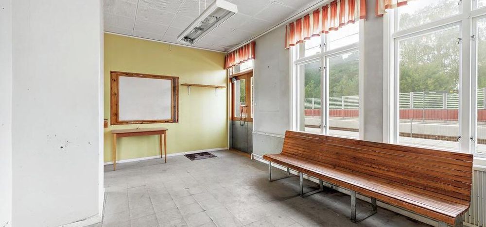 Ett klassikt väntrum i gammal stil.