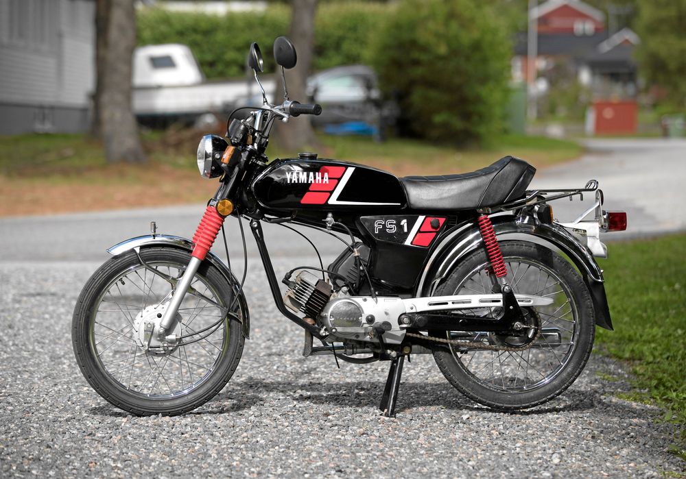 Yamaha FS1 -90