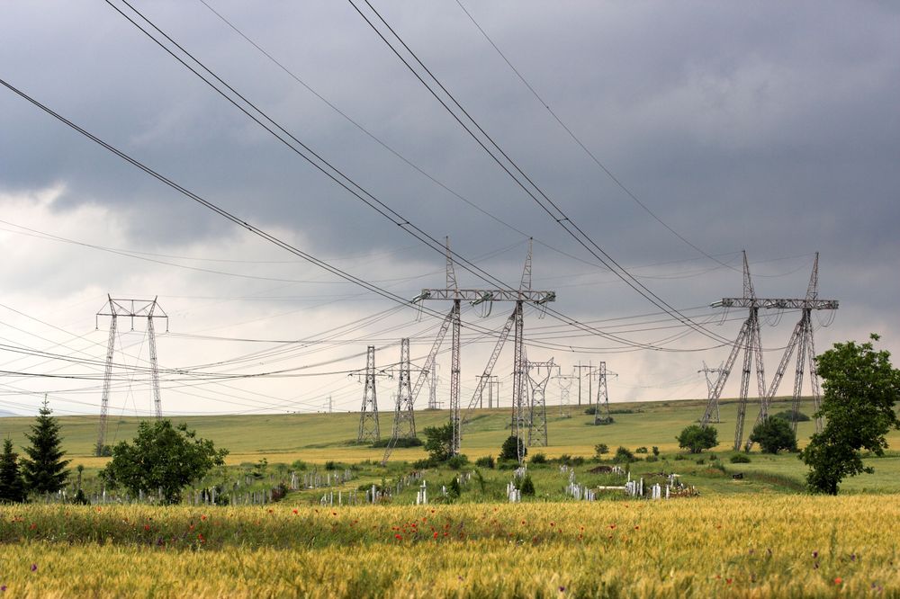 Konsekvenserna av ett långvarigt strömavbrott i Sverige skulle märkas inom ett dygn.