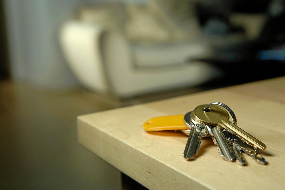 Har du också svårt för att lägga nycklar på bordet?