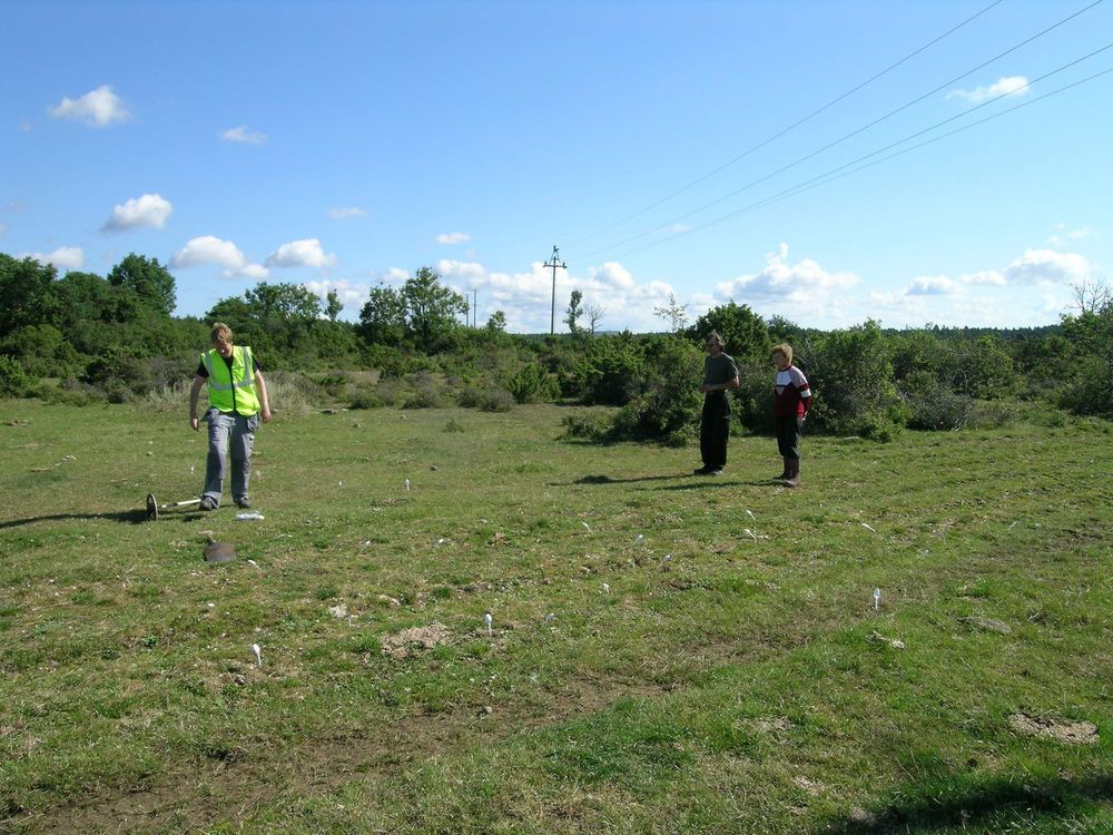 Utforskning av fyndplatsen.