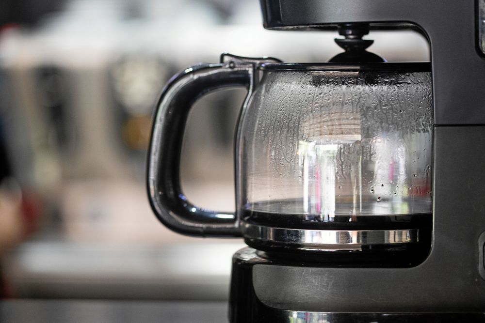 Brygg och häll i termos om det blir kaffe över.