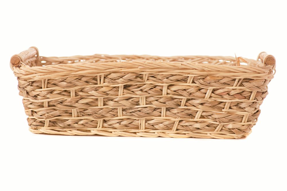 Perfekt skafferikorg, låg och fyrkantig.