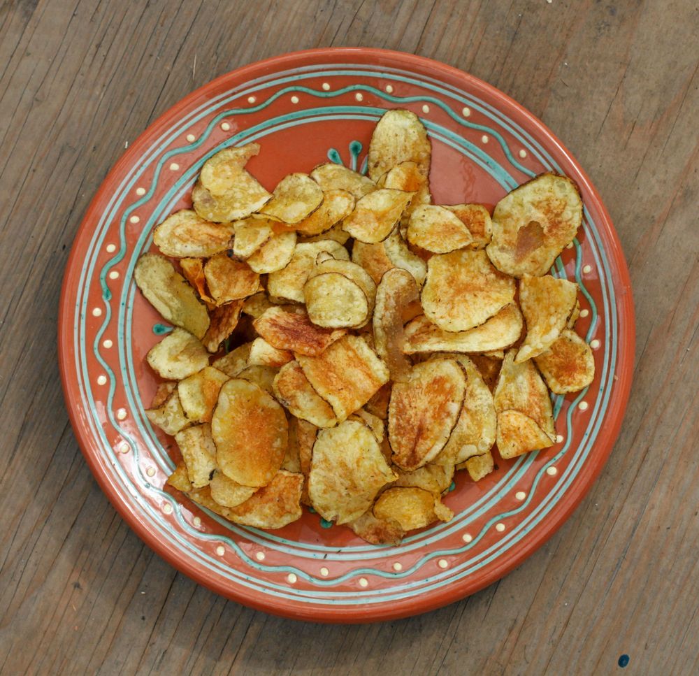 En del av skörden blir delikatesschips. Målet är att chipsen verkligen ska smaka potatis.