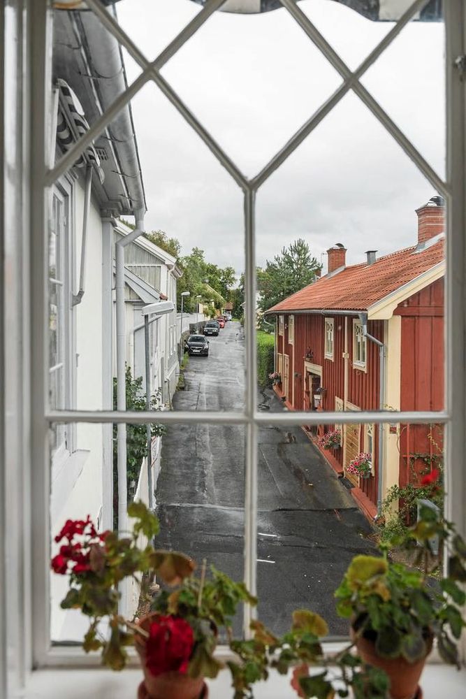 Fin utsikt över grannskapet.