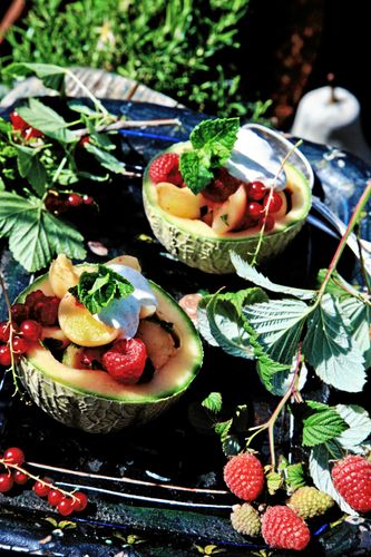 Hallon och melon smakar alltid lika gott tillsammans.