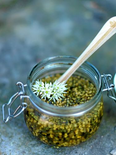 Kaprisen är bredbar och god på en smörgås med leverpastej.