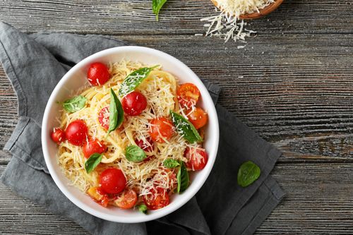 Så lättlagat och så gott – pasta med tomater smaksatta med lakrits är din nästa middagssuccé!