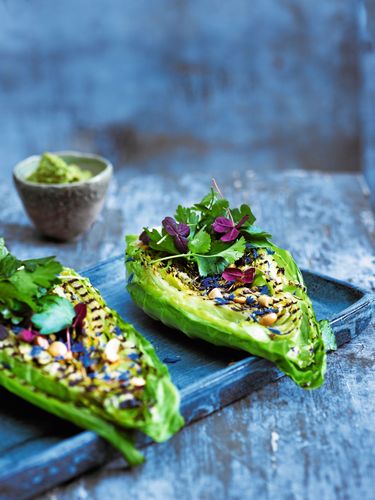 Grillad spetskål är gott som det är eller till exempelvis kyckling och korv.