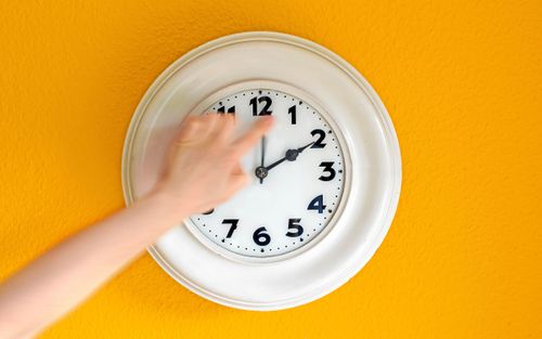 Sverige kan komma att avskaffa sommar- och vintertid.