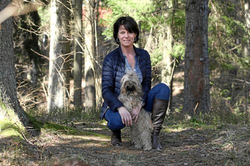 Nadja Öström är i dag kost- och sköldkörtelrådgivare. I många år kämpade hon för rätt behandling mot sin sjukdom.