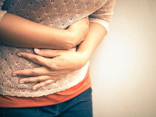 Ont i magen eller under revbenen? Det kan vara gallsten.